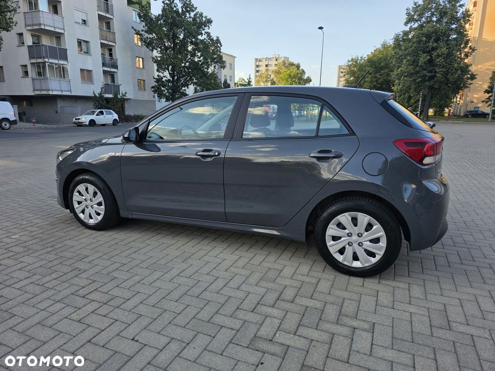 Kia Rio 1.2 M - 31
