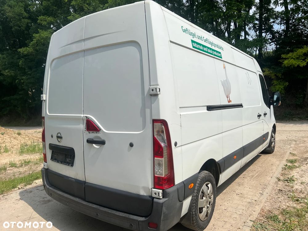 Nissan NV400 - 4