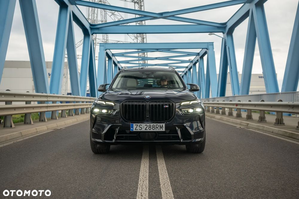 BMW X7 M60i xDrive mHEV sport - 36
