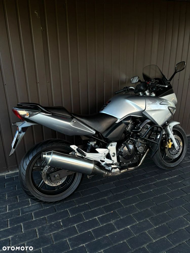 Honda CBF - 30