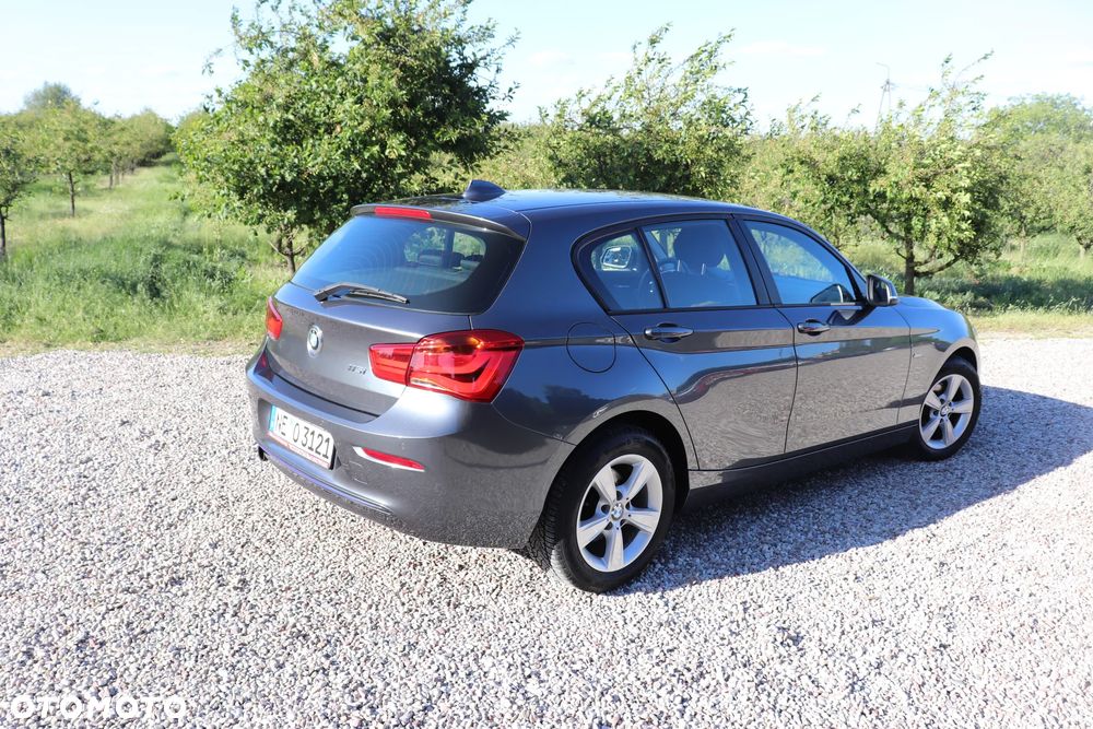BMW Seria 1 116i Sport Line - 22