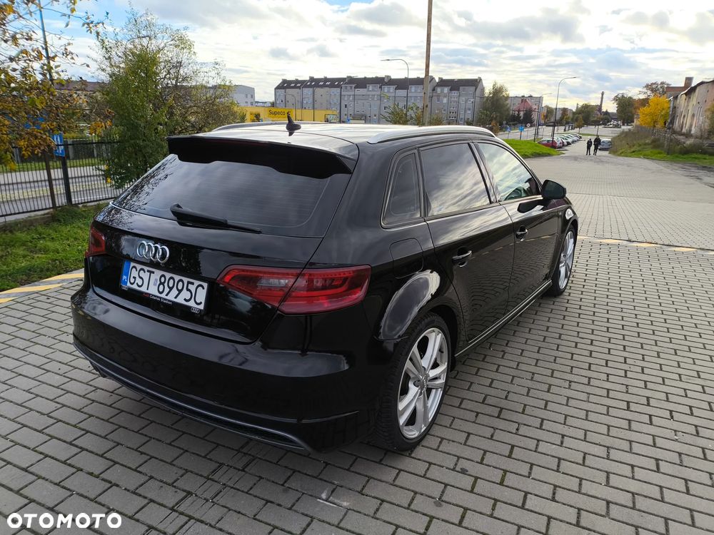 Audi A3 Sportback 2.0 TDI S tronic S line Sportpaket - 6