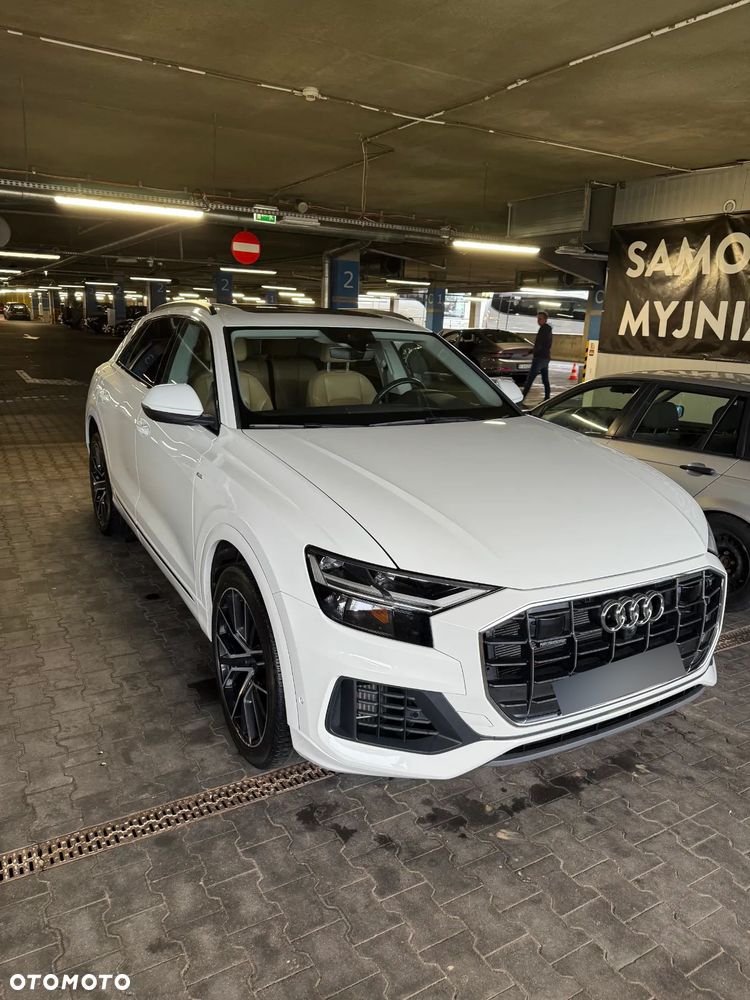 Audi Q8 - 3