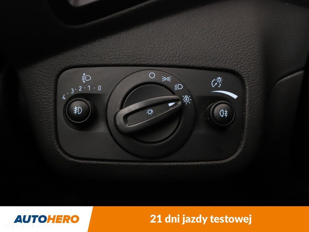 Ford Kuga 2.0 TDCi FWD ST-Line - 28