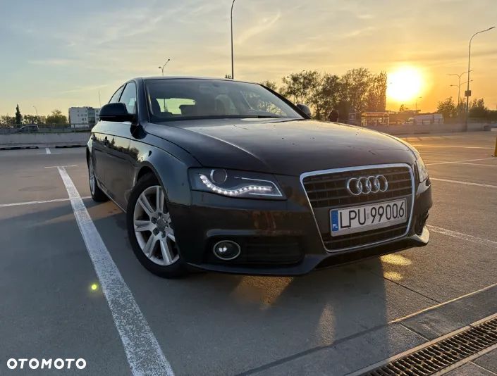 Audi A4 Limousine