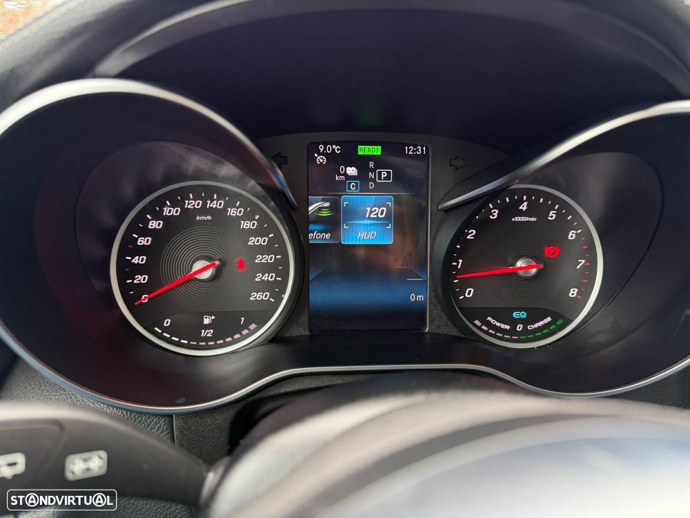 Mercedes-Benz GLC 300 e 4Matic - 33