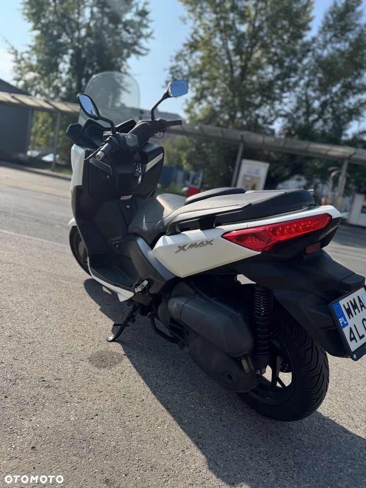 Yamaha X-max - 7