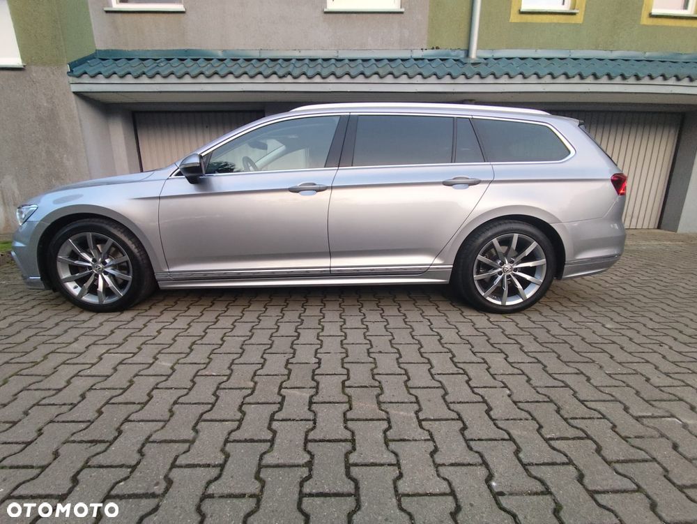 Volkswagen Passat 2.0 TDI SCR DSG Comfortline - 4