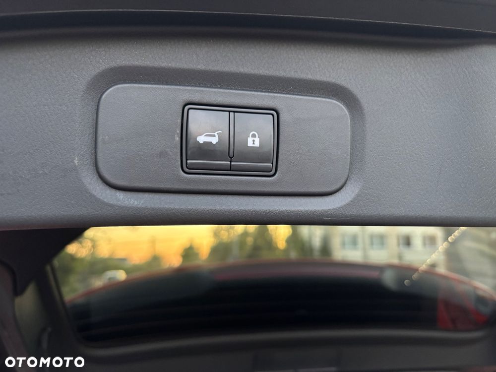 Nissan Qashqai 1.3 DIG-T N-Connecta EU6d - 15