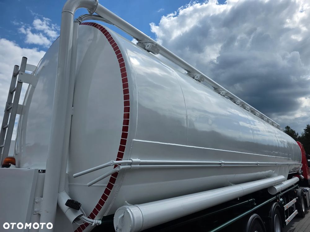 Volvo FM KOMPRESOR WELGRO + Lambrecht z zasysaniem, 3 osiowa 01LK30 PASZOWOZ SILOS - 25