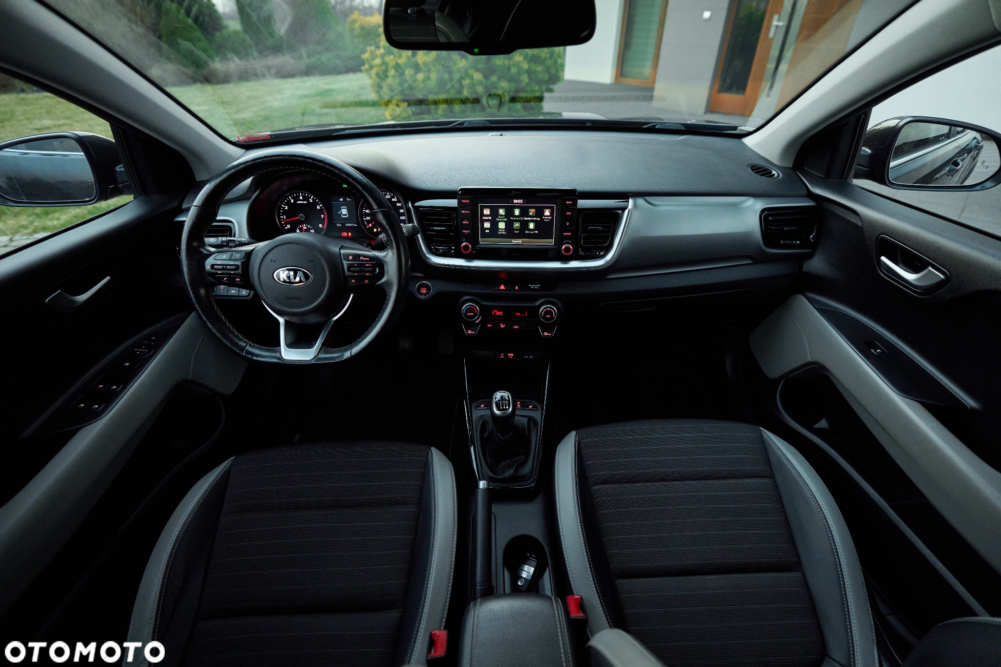 Kia Stonic - 22