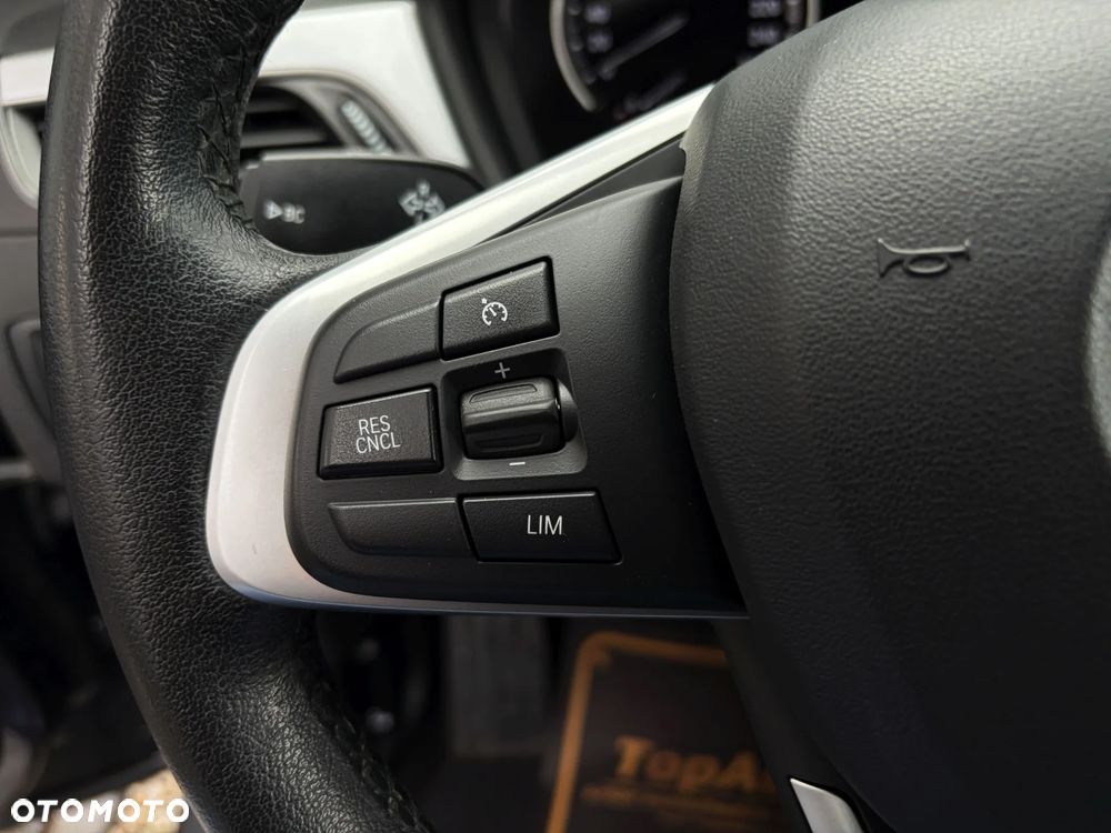 BMW X1 sDrive18d Advantage - 23