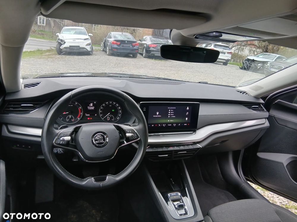 Skoda Octavia 2.0 TSI 4x4 DSG Ambition - 14
