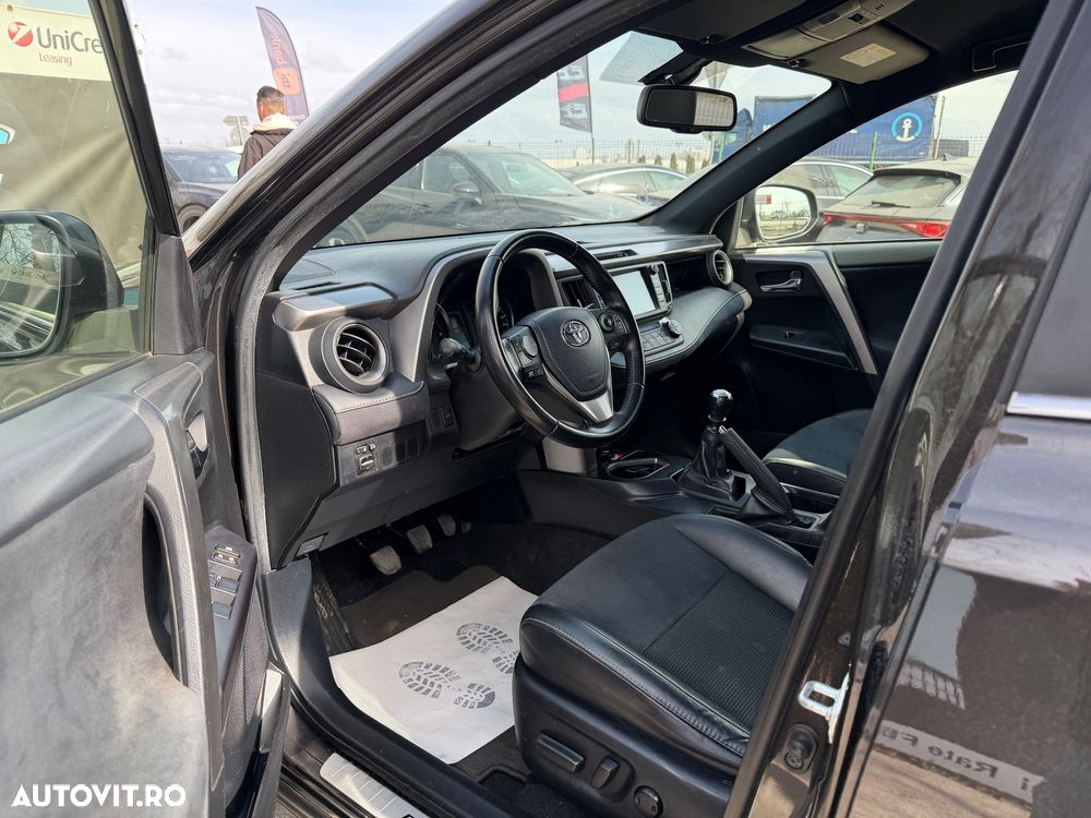 Toyota RAV4 2.0 D-4D 4x2 Start-Stop Edition-S - 12