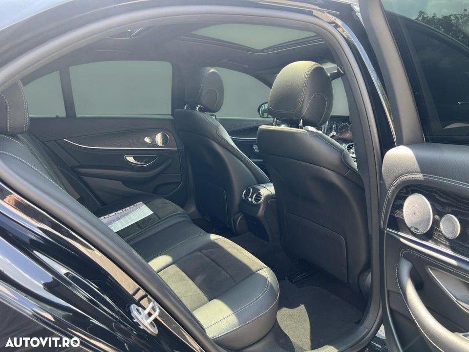 Mercedes-Benz E - 14