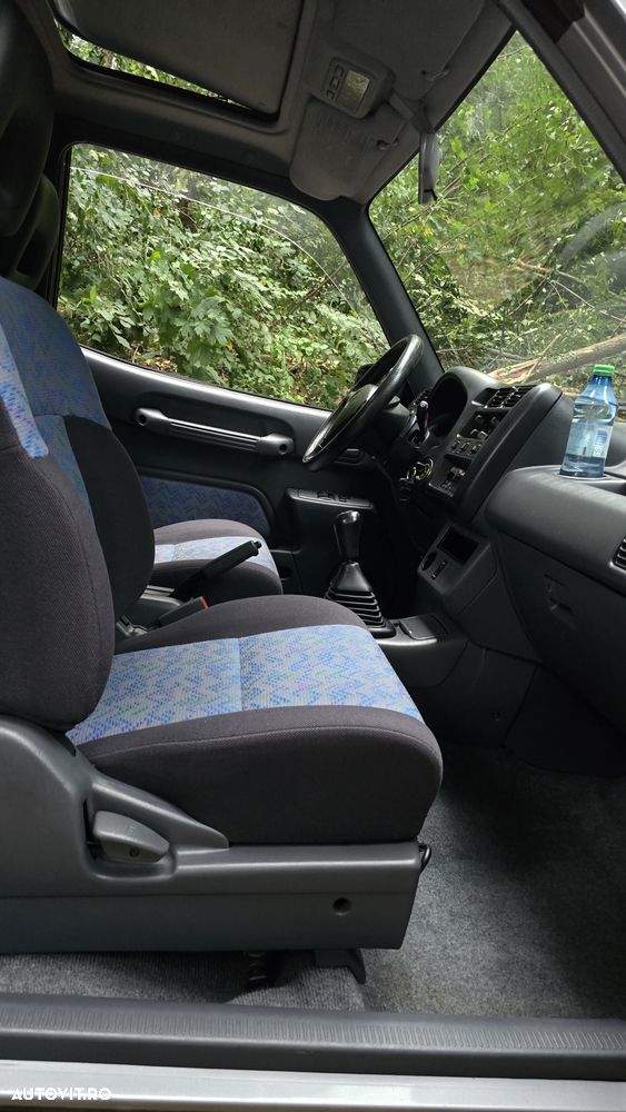Toyota RAV4 - 31