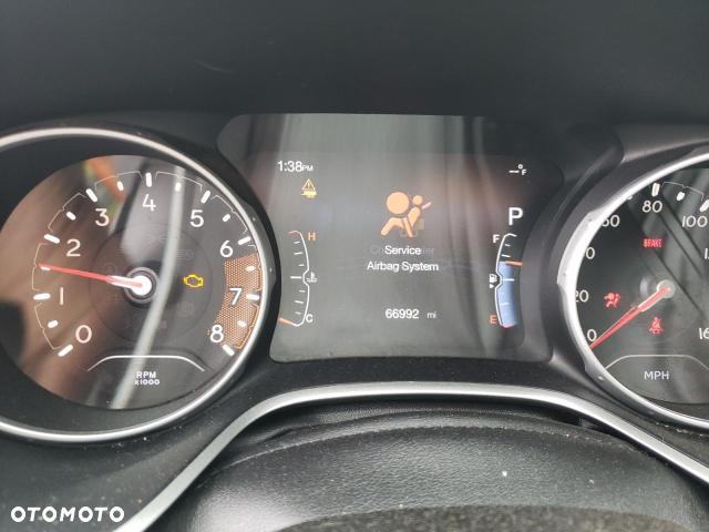 Jeep Compass - 8
