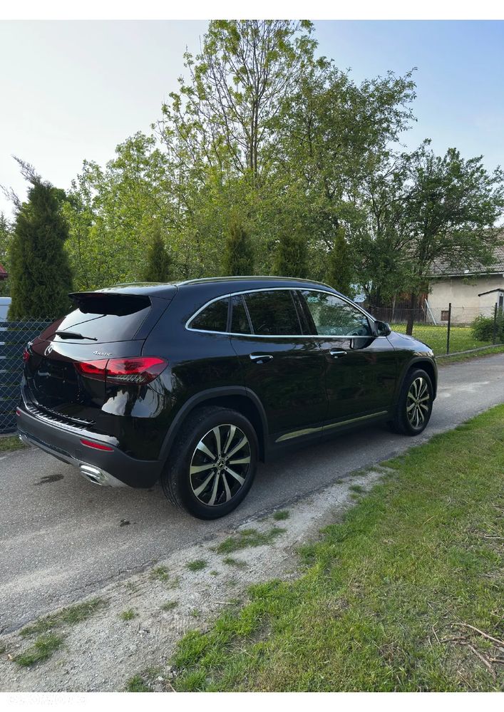 Mercedes-Benz GLA 250 4-Matic Style - 2