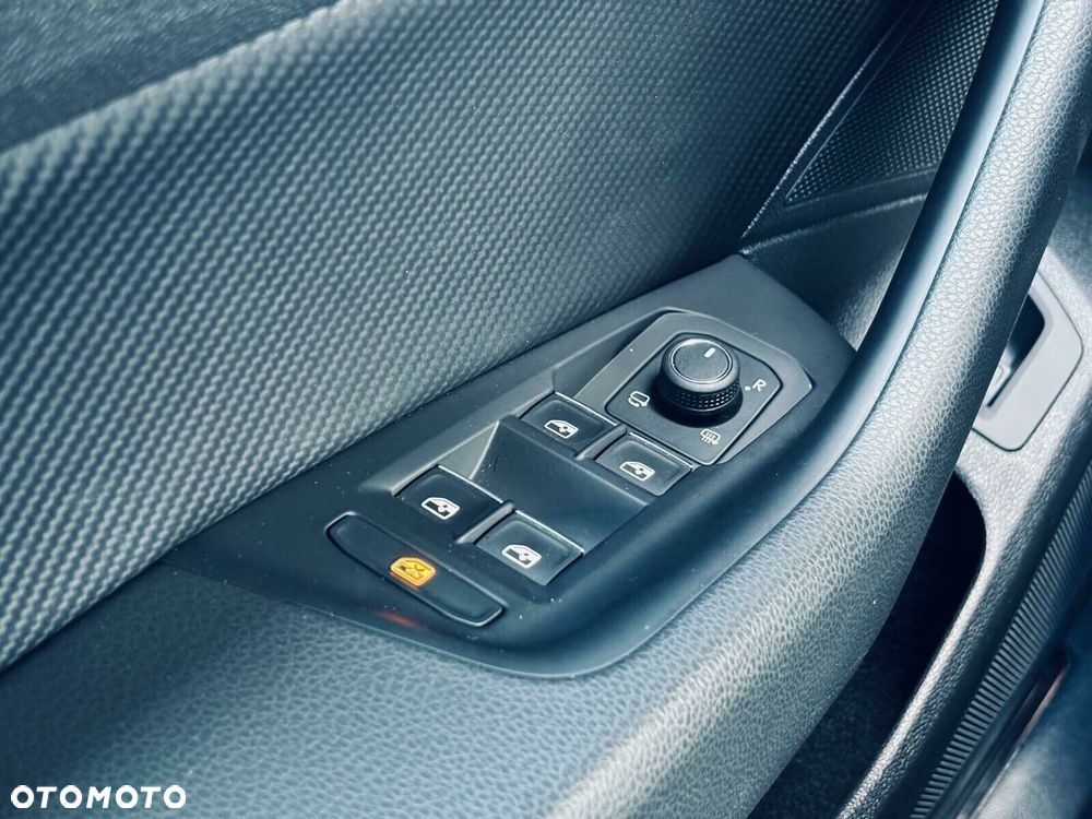 Volkswagen Arteon 2.0 TSI 4Motion R DSG - 41