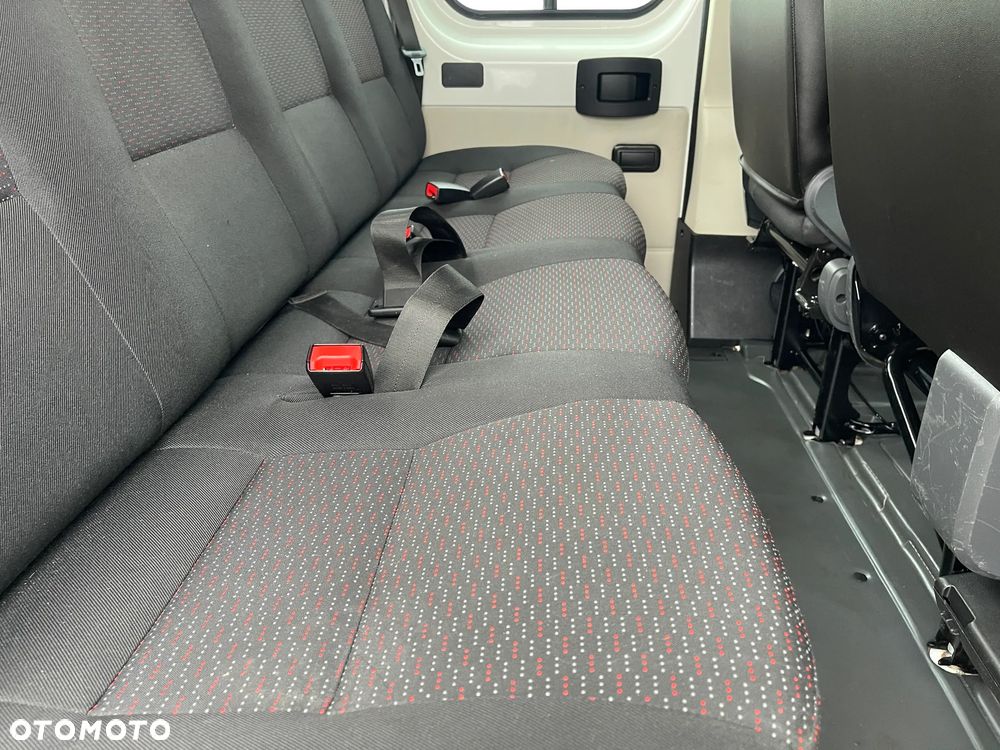 Peugeot Boxer Doka Brygadówka - 32