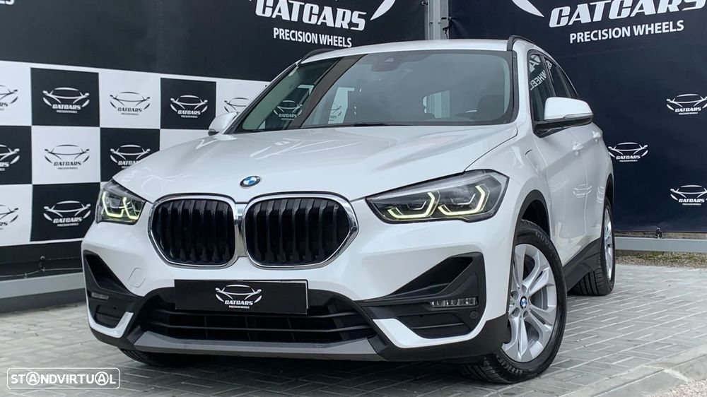 BMW X1 25 e xDrive Corporate Edition - 1