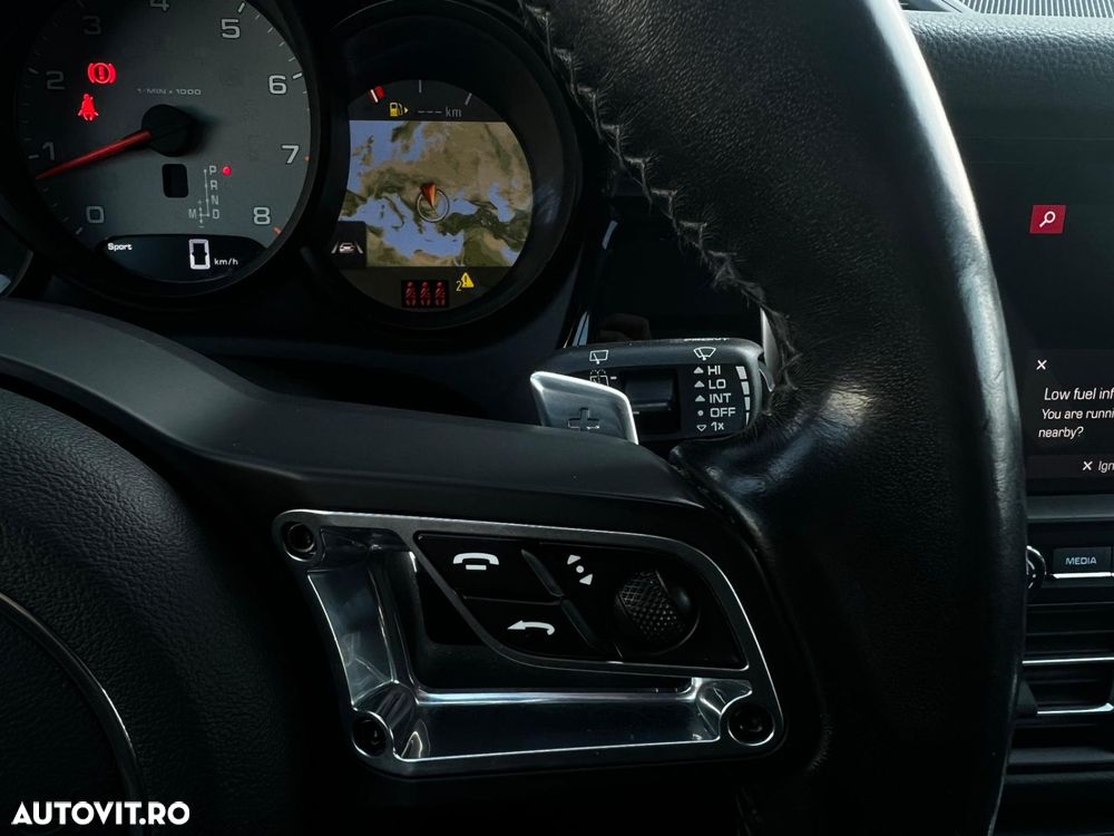 Porsche Macan - 21