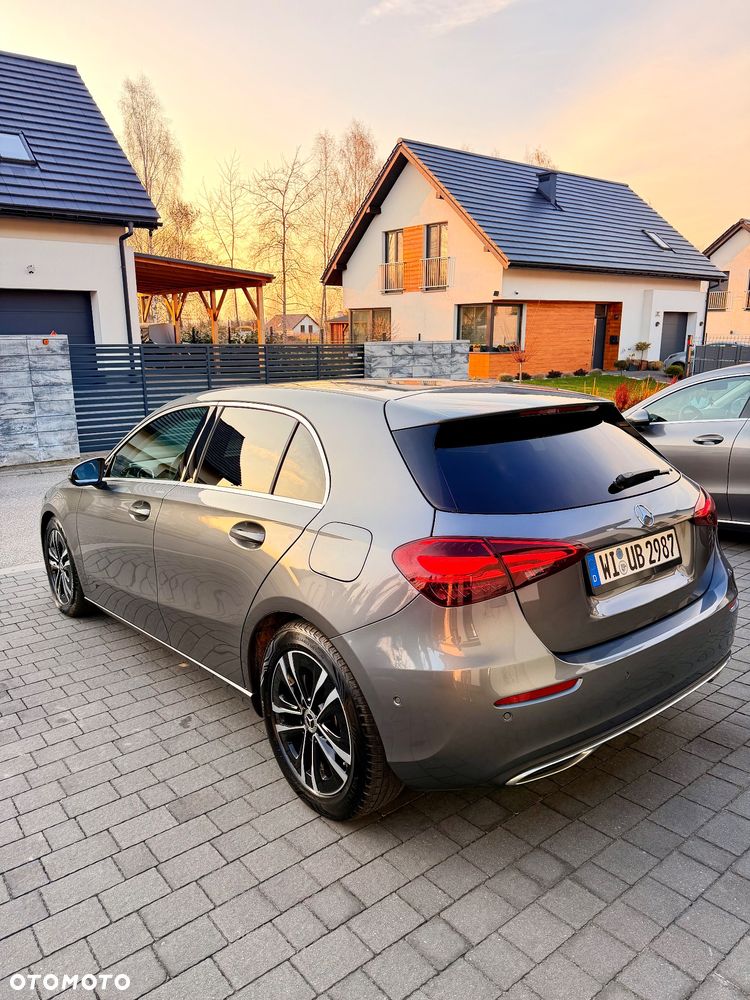 Mercedes-Benz Klasa A 180 7G-DCT Style - 7