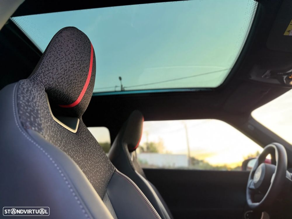 MINI 3 Portas Cooper SE JCW M - 11