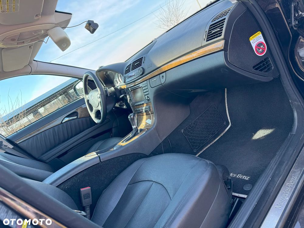 Mercedes-Benz Klasa E 350 CGI 7G-TRONIC Avantgarde - 9