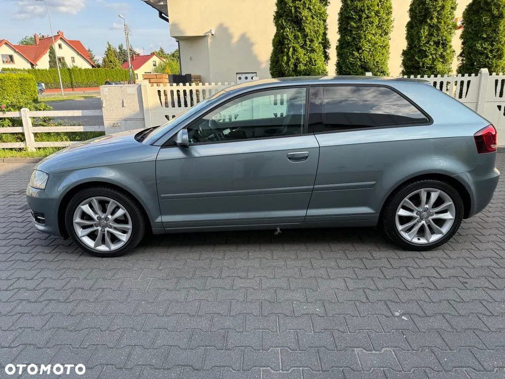 Audi A3 2.0 TDI DPF Quattro Attraction - 3