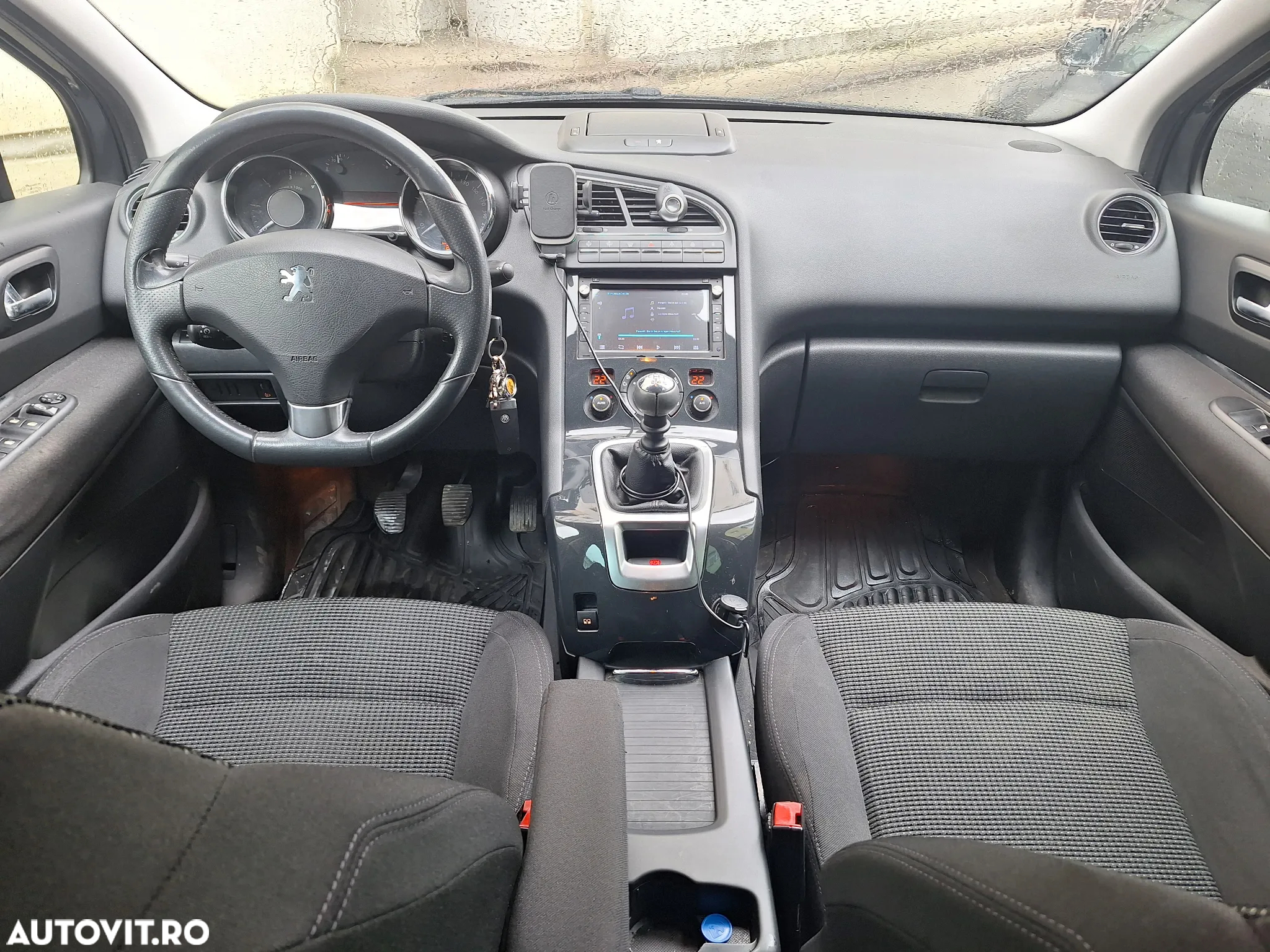 Peugeot 5008 - 11