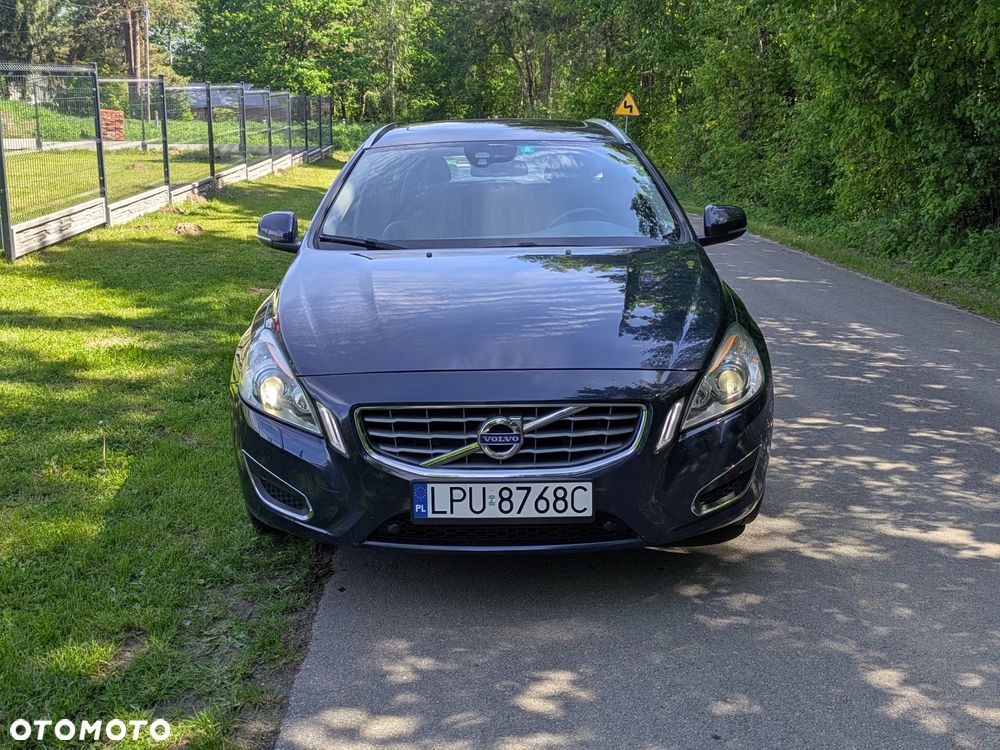 Volvo V60 D4 AWD Summum - 3
