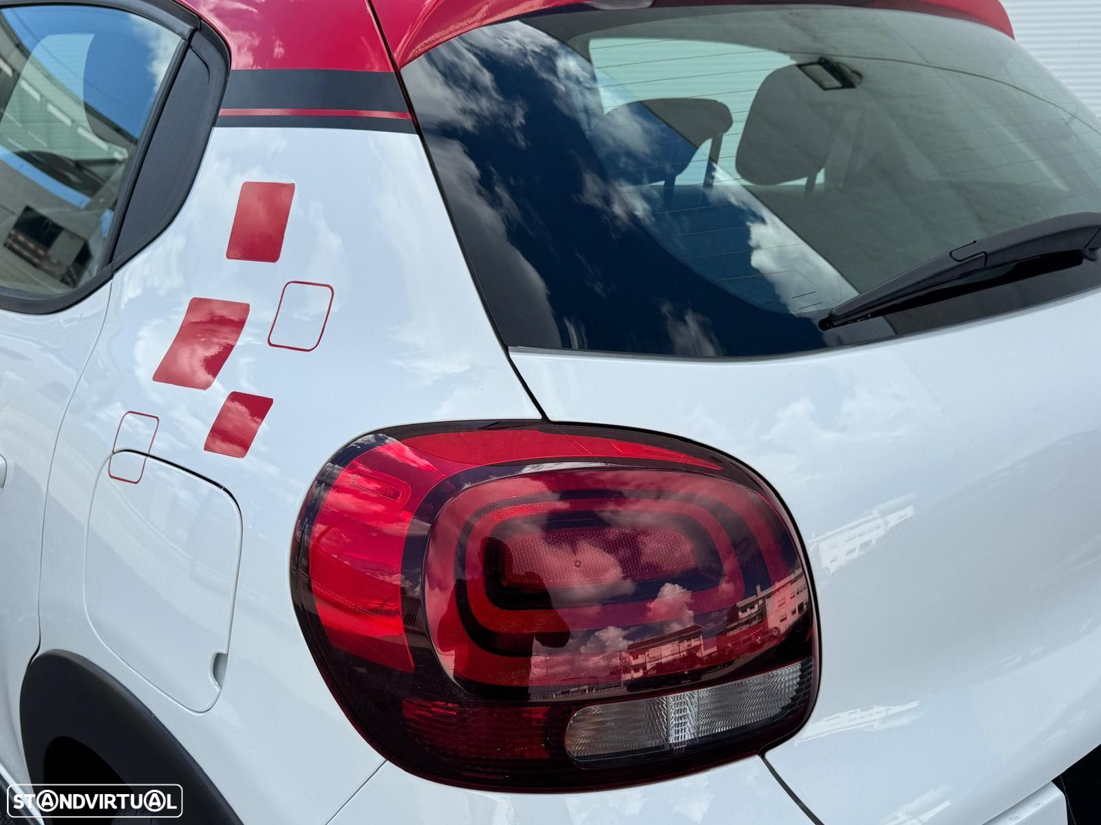 Citroën C3 1.2 PureTech C-Series - 15