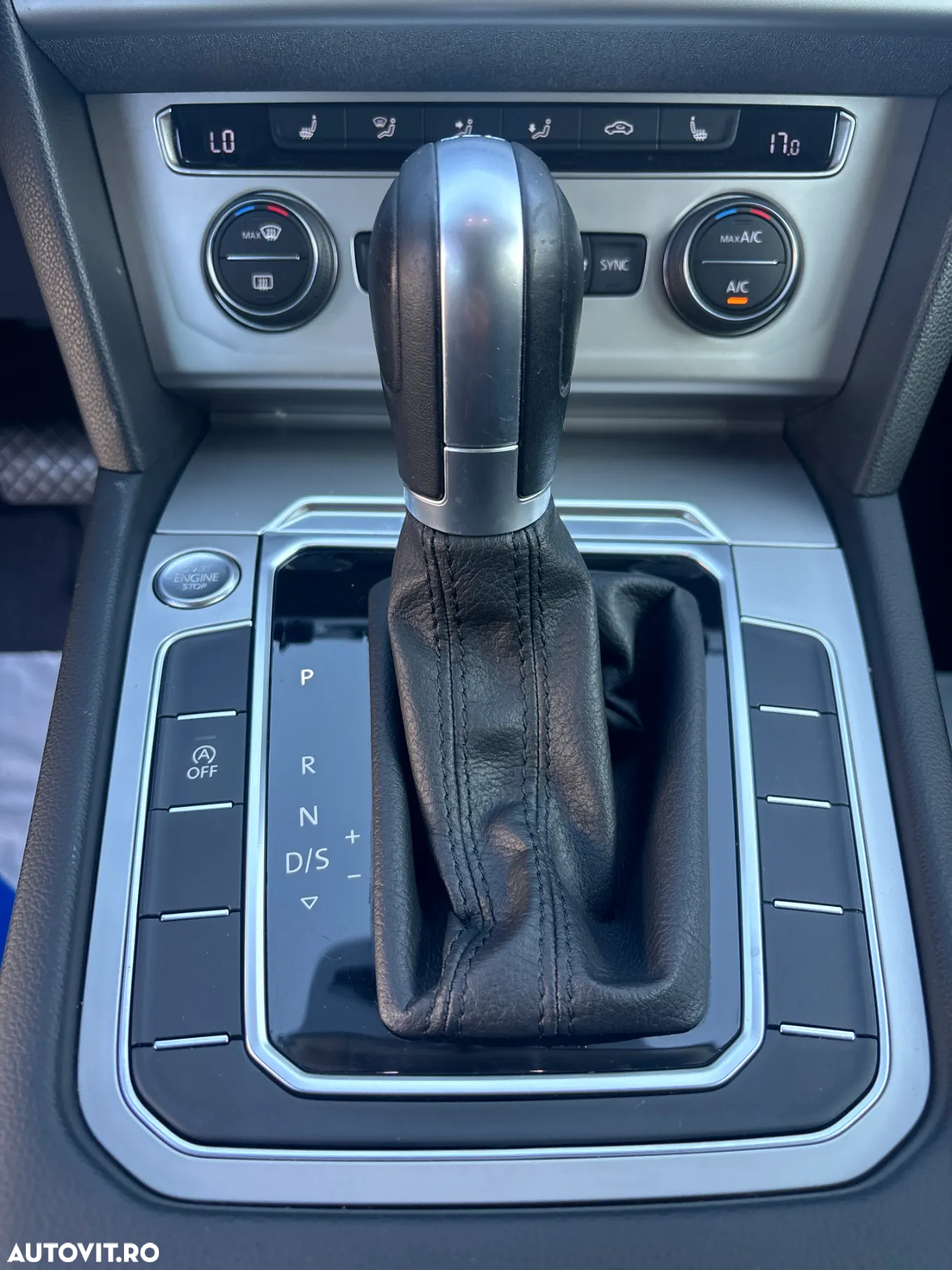Volkswagen Passat 2.0 TDI DSG Comfortline - 14
