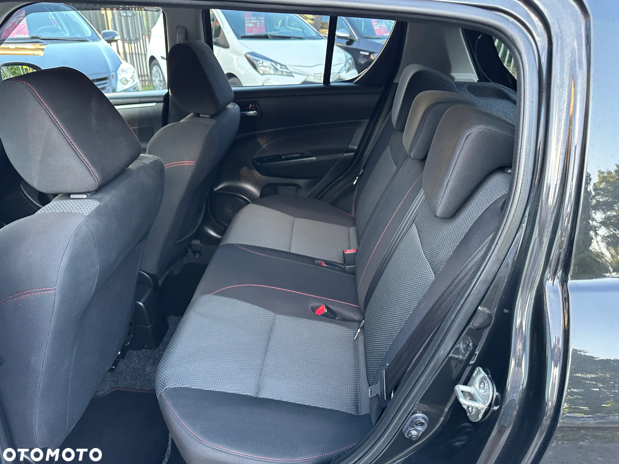 Suzuki Swift 1.6 Sport - 14