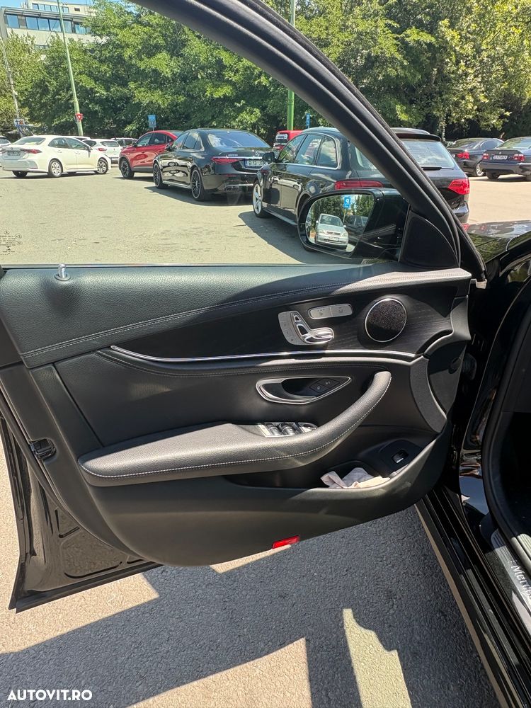 Mercedes-Benz E 200 4MATIC Aut. - 16