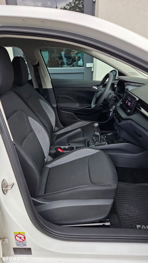 Skoda Fabia 1.0 Ambition - 22