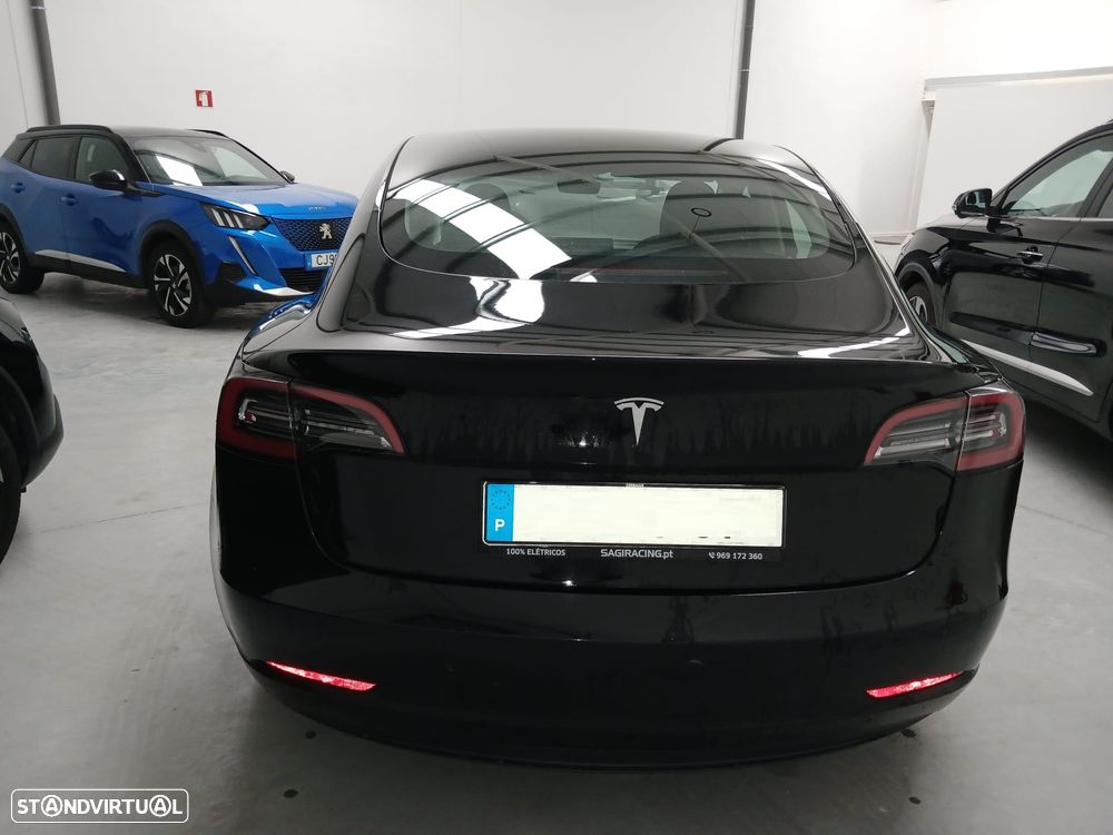 Tesla Model 3 Standard RWD - 11