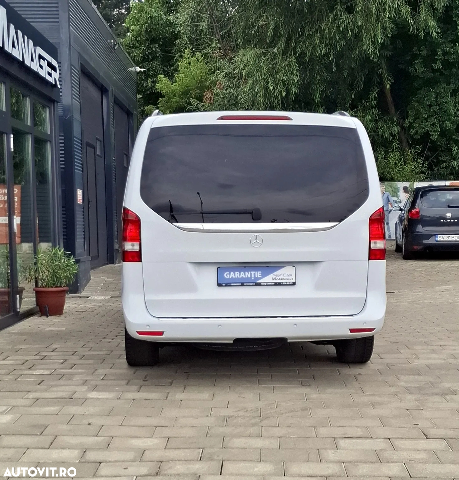 Mercedes-Benz V 220 (BlueTEC) d lang 7G-TRONIC - 6