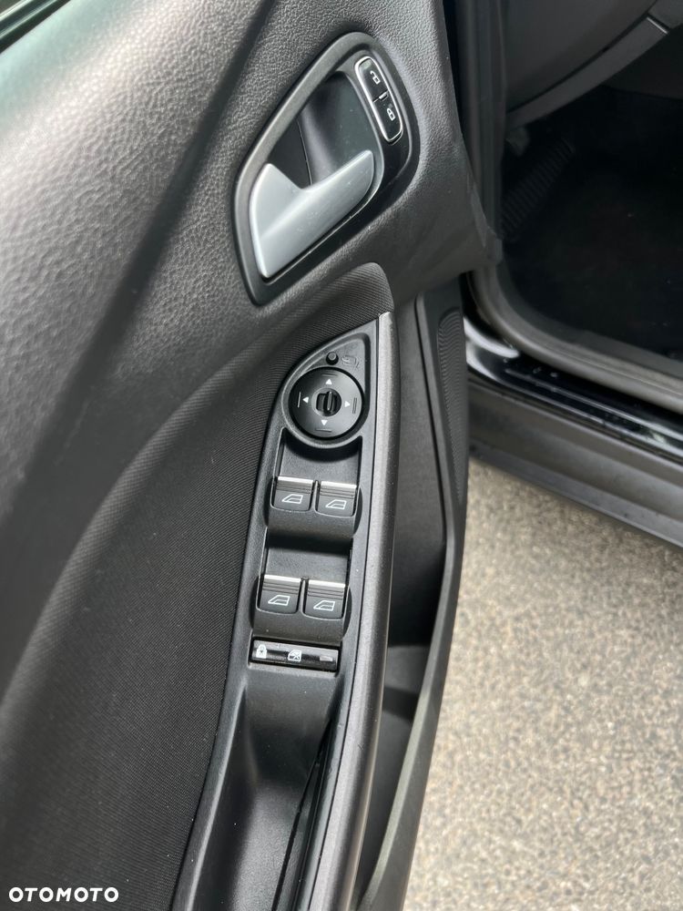 Ford Focus 1.5 TDCi Titanium - 14