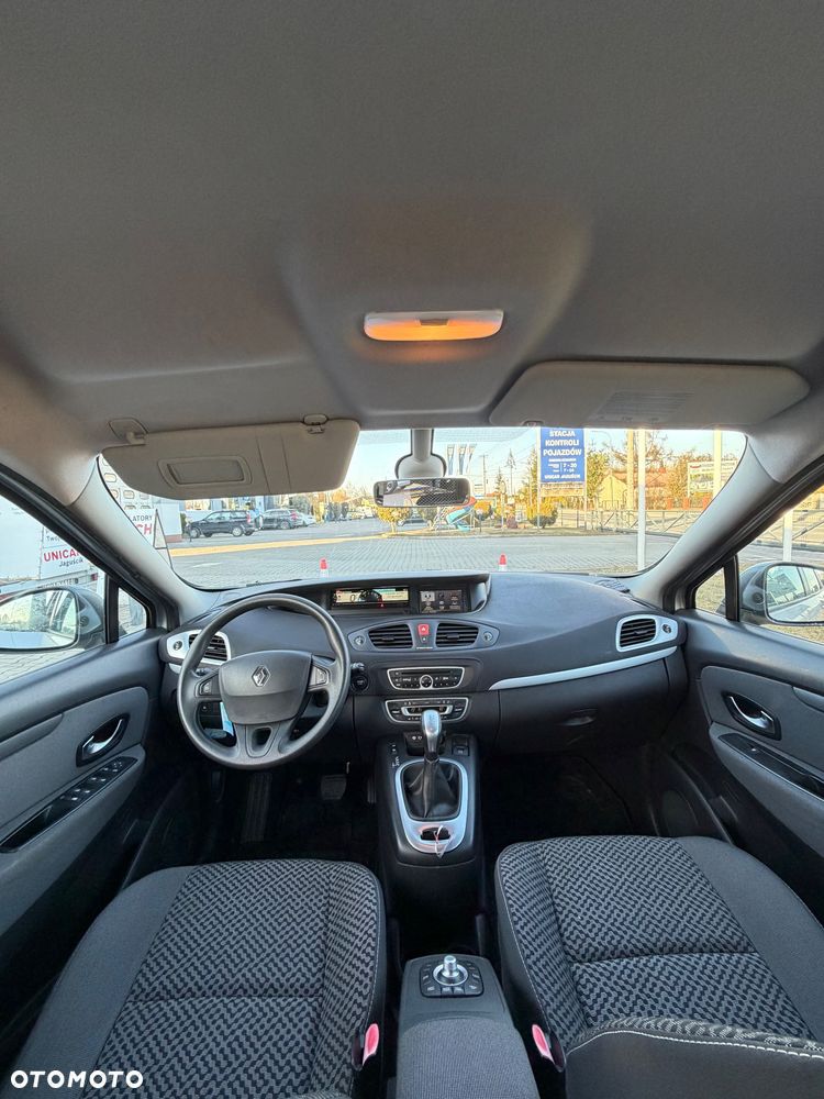 Renault Scenic 2.0 16V 140 CVT Dynamique - 10