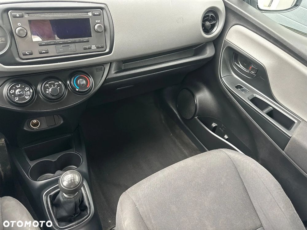 Toyota Yaris 1.5 Active - 23