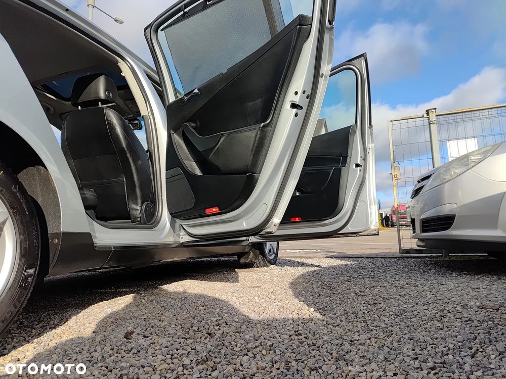 Volkswagen Passat 2.0 TDI DPF Comfortline DSG - 13