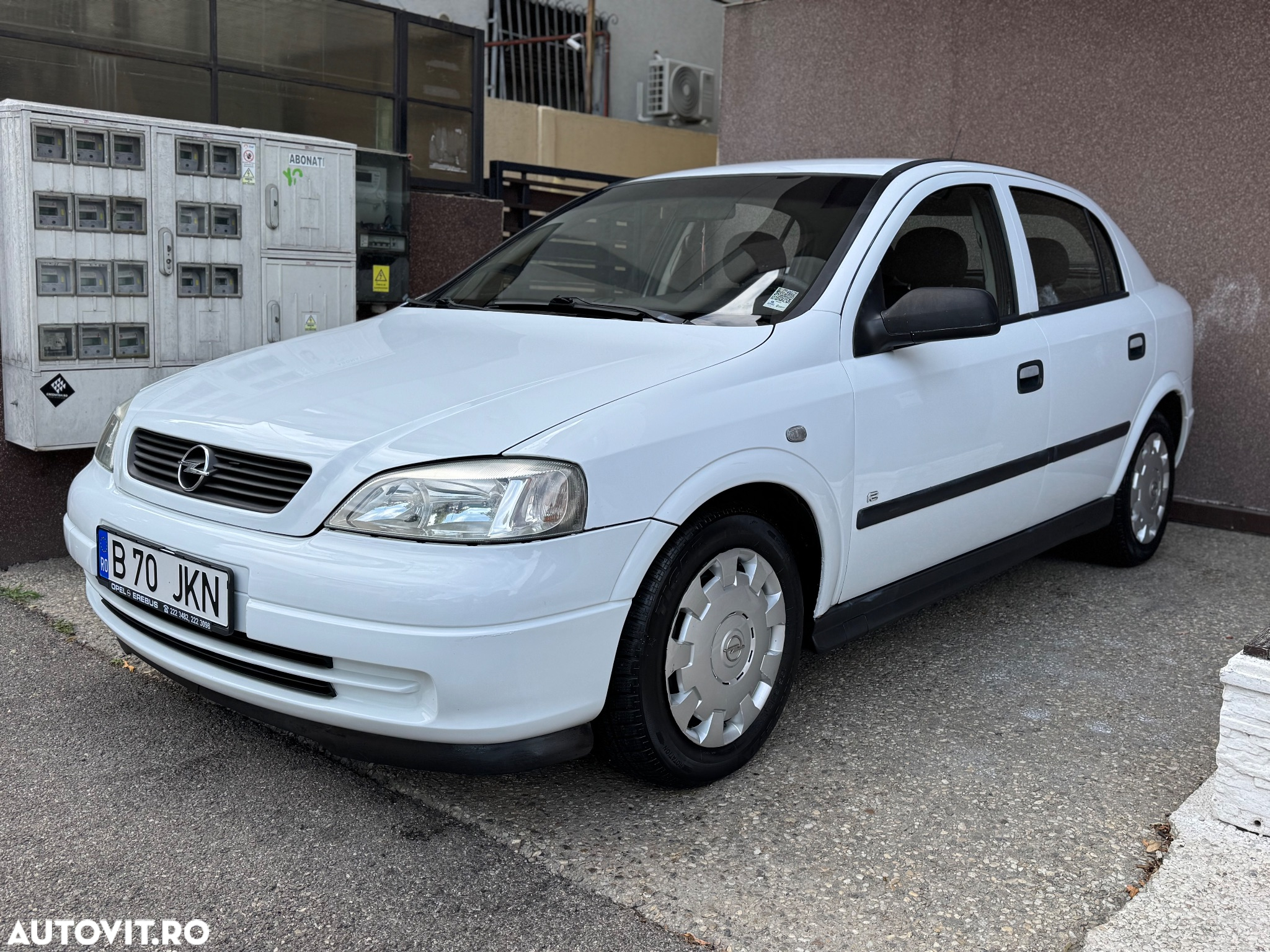 Opel Astra Classic 1.6i - 2