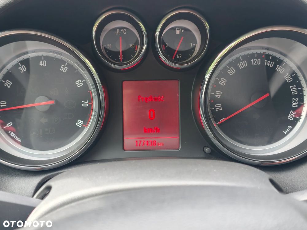 Opel Astra 1.4 T Cosmo EU6 - 2