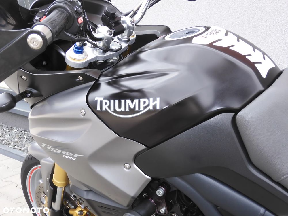 Triumph Tiger - 35