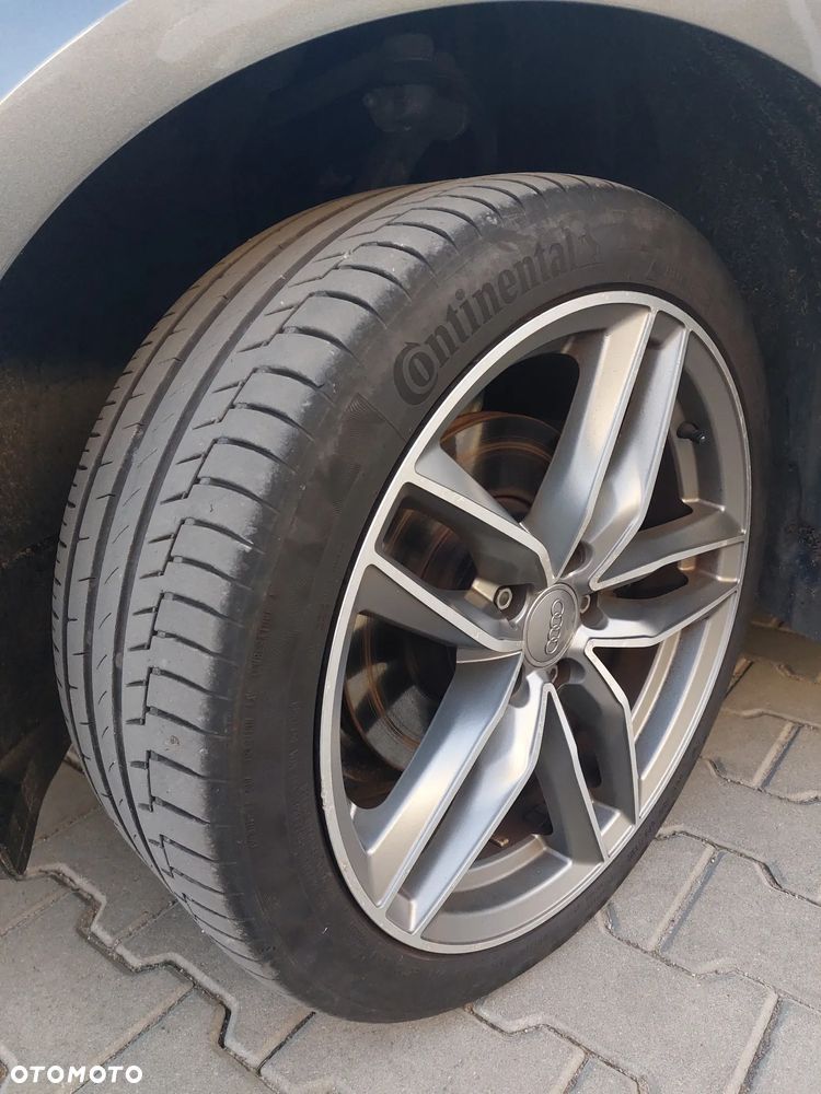 Audi A4 Avant 2.0 TFSI ultra S tronic sport - 19