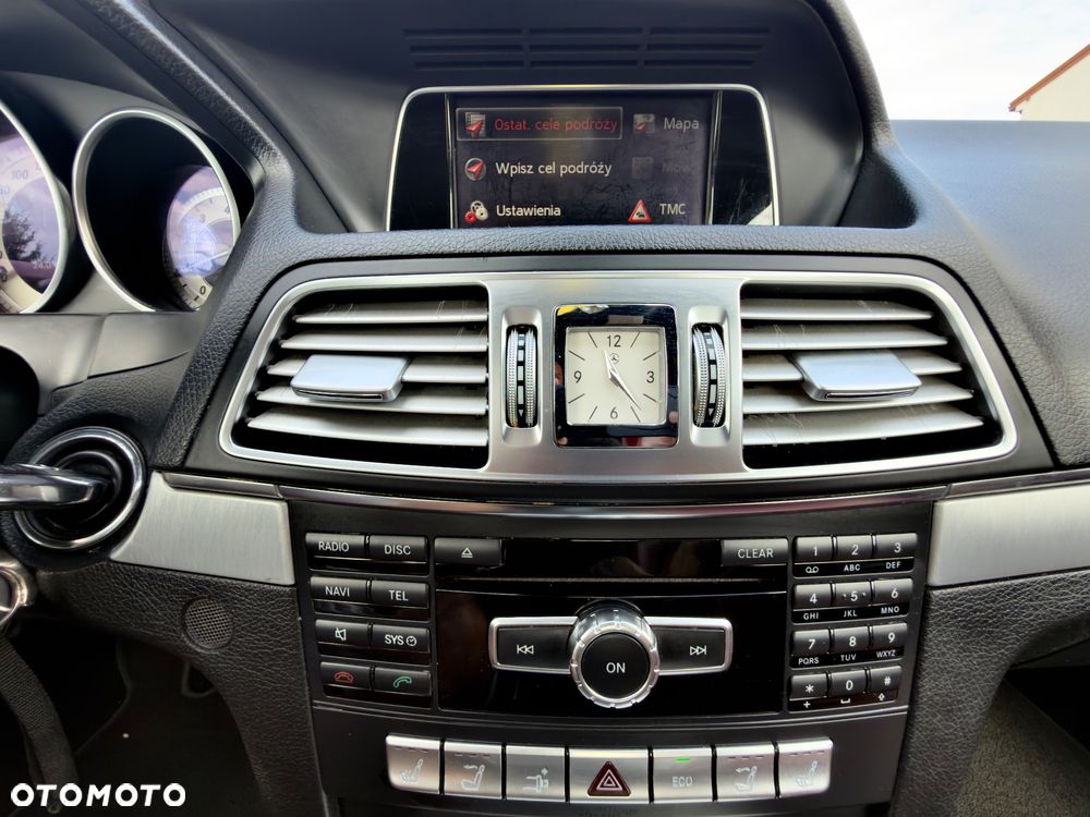 Mercedes-Benz Klasa E 200 BlueEFFICIENCY 7G-TRONIC Avantgarde - 29