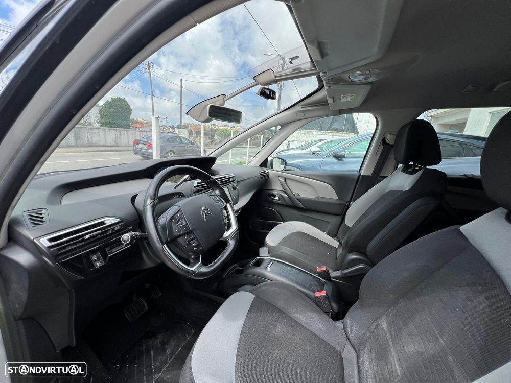 Citroën C4 Grand Picasso 1.6 e-HDi Intensive ETG6 J17 - 12