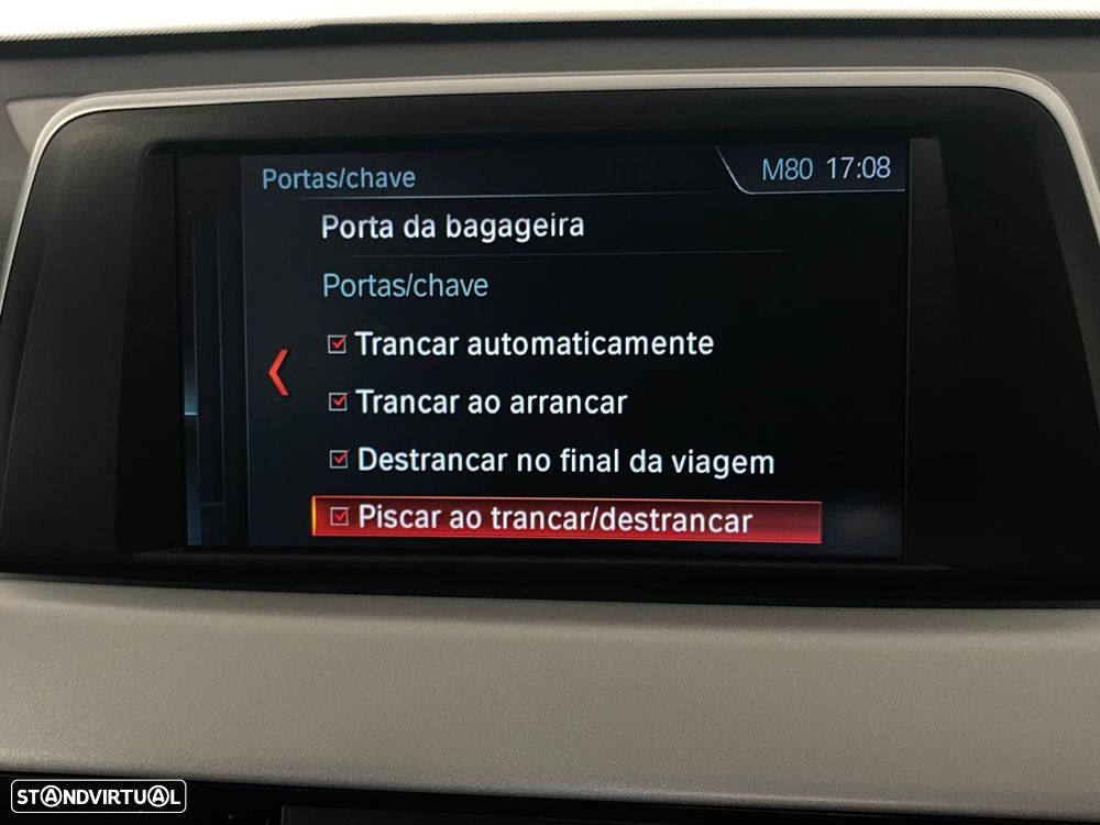 BMW X1 sDrive18d - 29